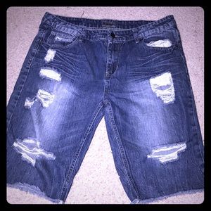 Men’s denim/jean shorts